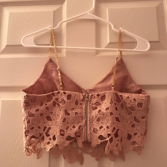 ASTR Pink Lace Top - Picture 2 of 2